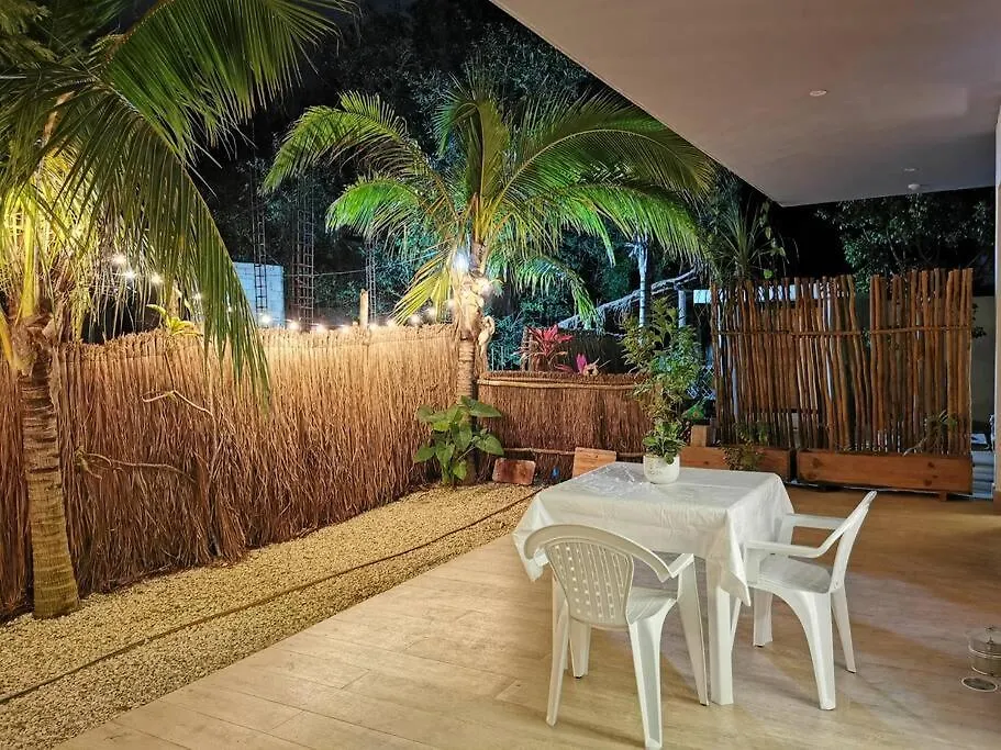 Cocomobay, Apartment Fully Furnished In 툴룸 0*,