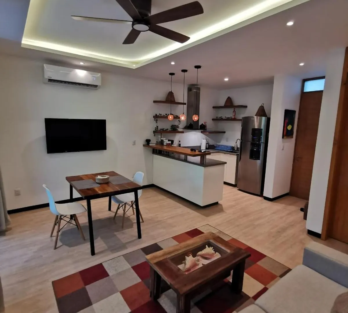 Cocomobay, Apartment Fully Furnished In 툴룸