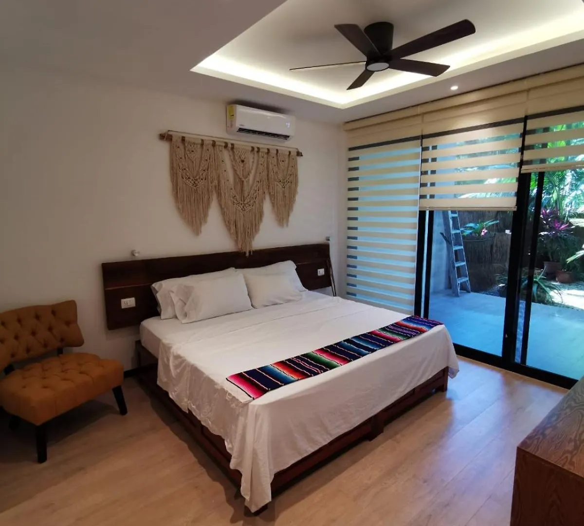 Cocomobay, Apartment Fully Furnished In 툴룸