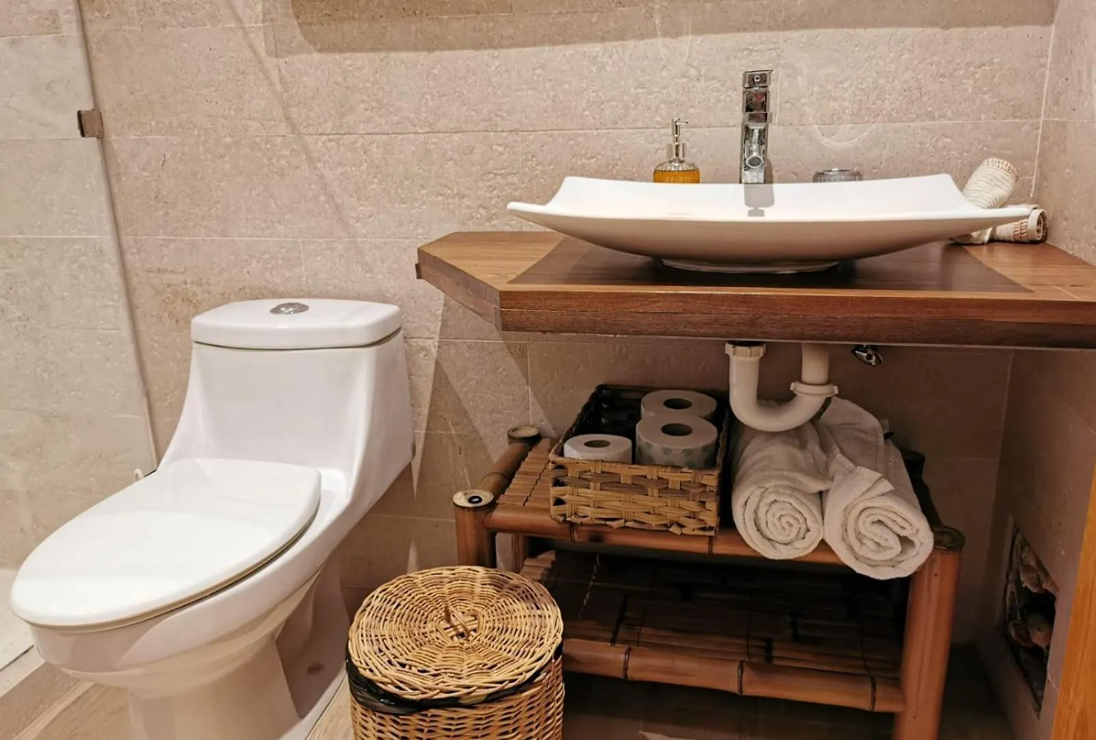 Cocomobay, Apartment Fully Furnished In 툴룸
